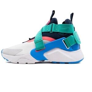 NEW-2-U (1 wear) Women’s Nike Huaraches City (GS)